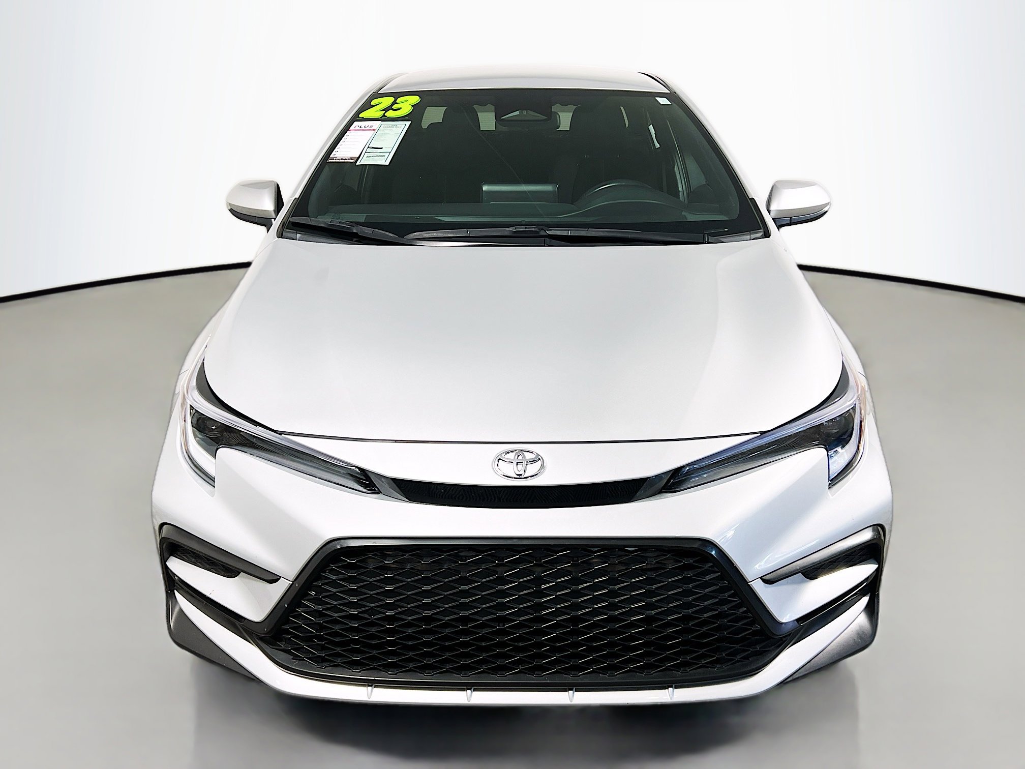 Used 2023 Toyota Corolla SE image 11