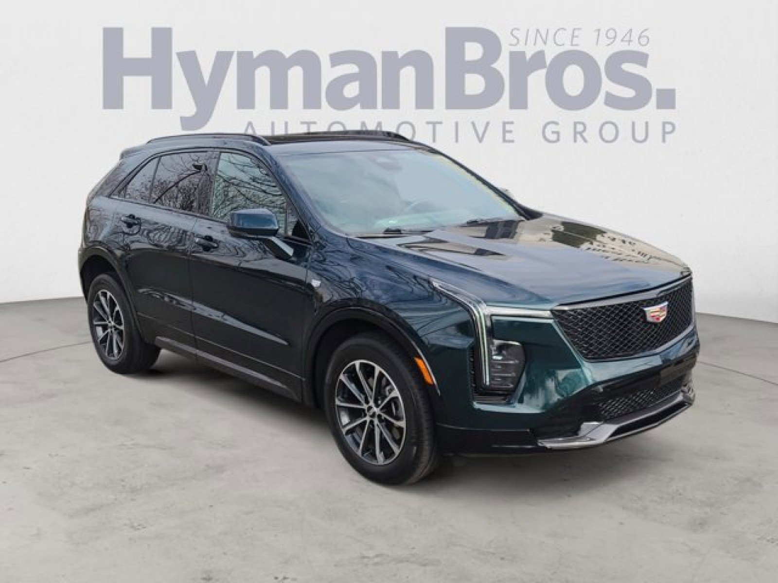 Used 2024 Cadillac XT4 Sport image 1