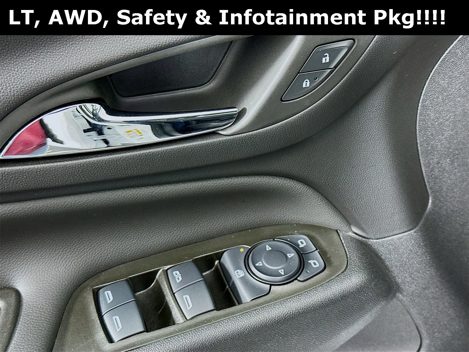 Used 2024 Chevrolet Equinox LT image 19