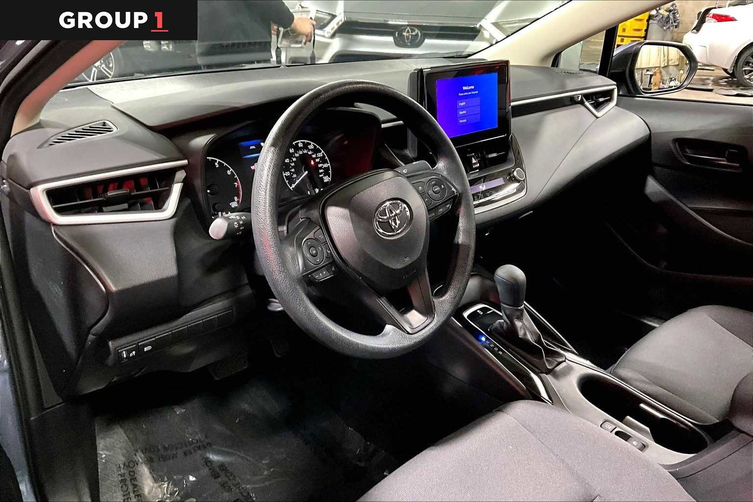 Certified 2025 Toyota Corolla LE image 17