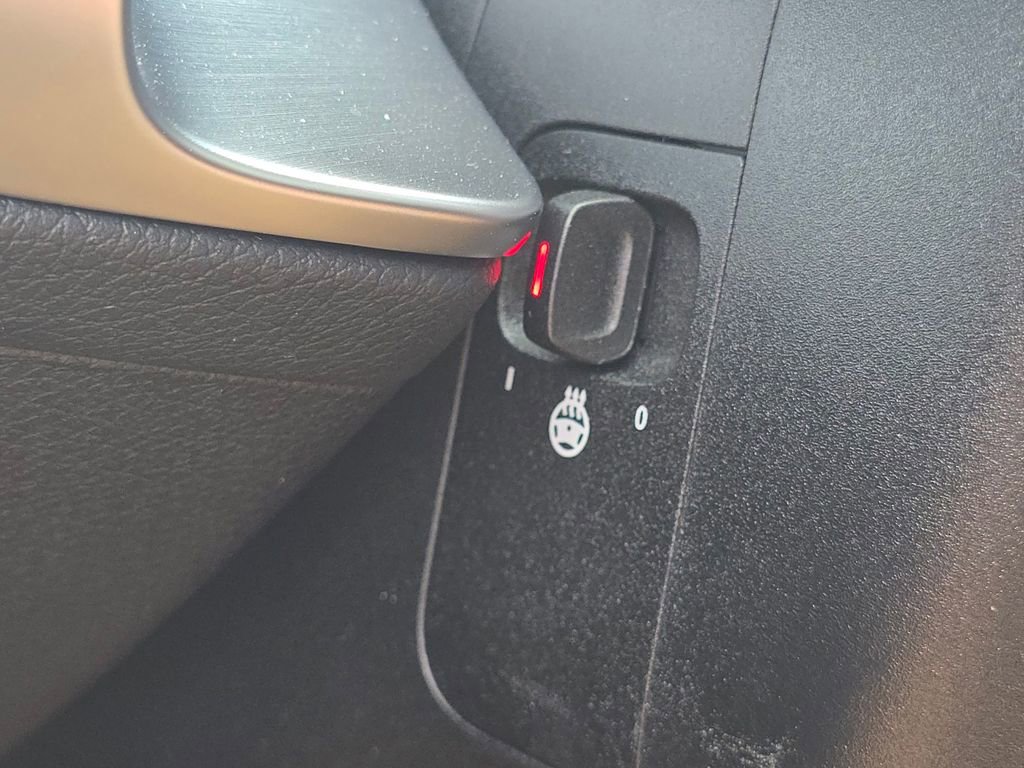 New 2026 Mercedes-Benz GLB 250 4MATIC image 34