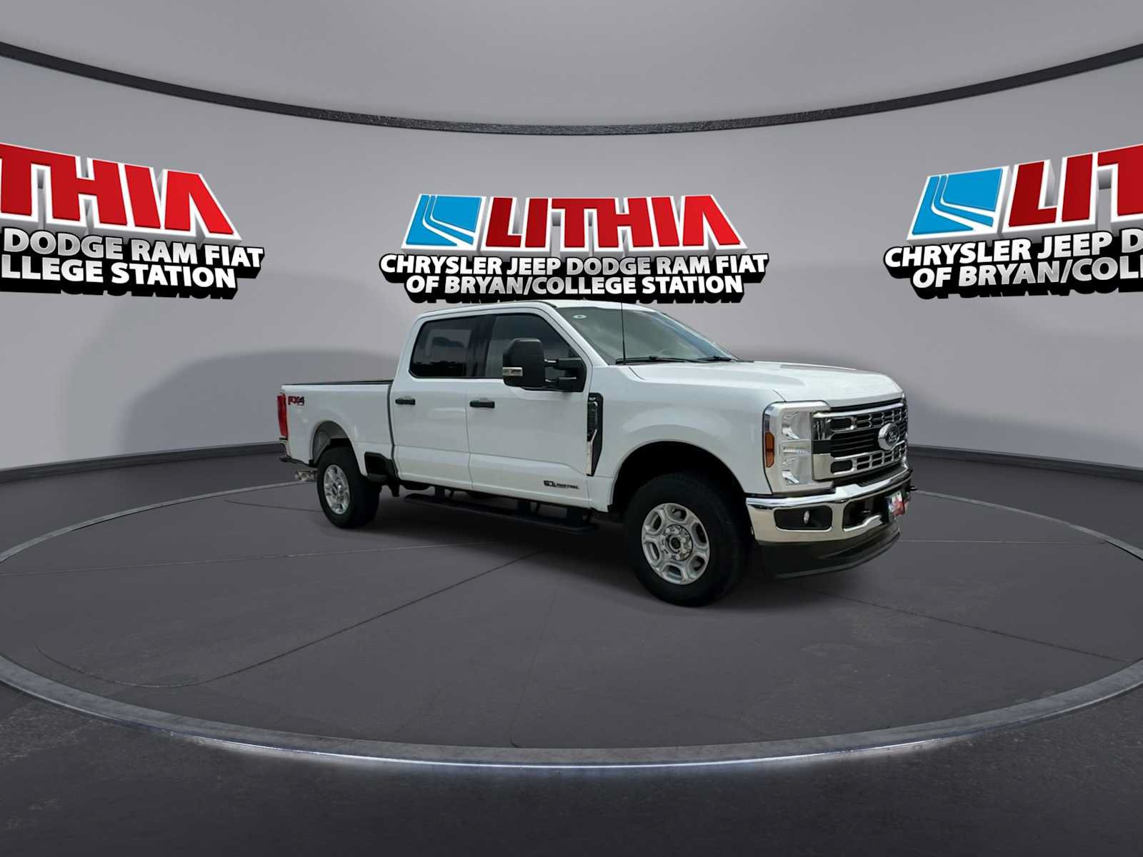Used 2025 Ford F250 XLT w/ FX4 Off-Road Package AWD/4WD video 2