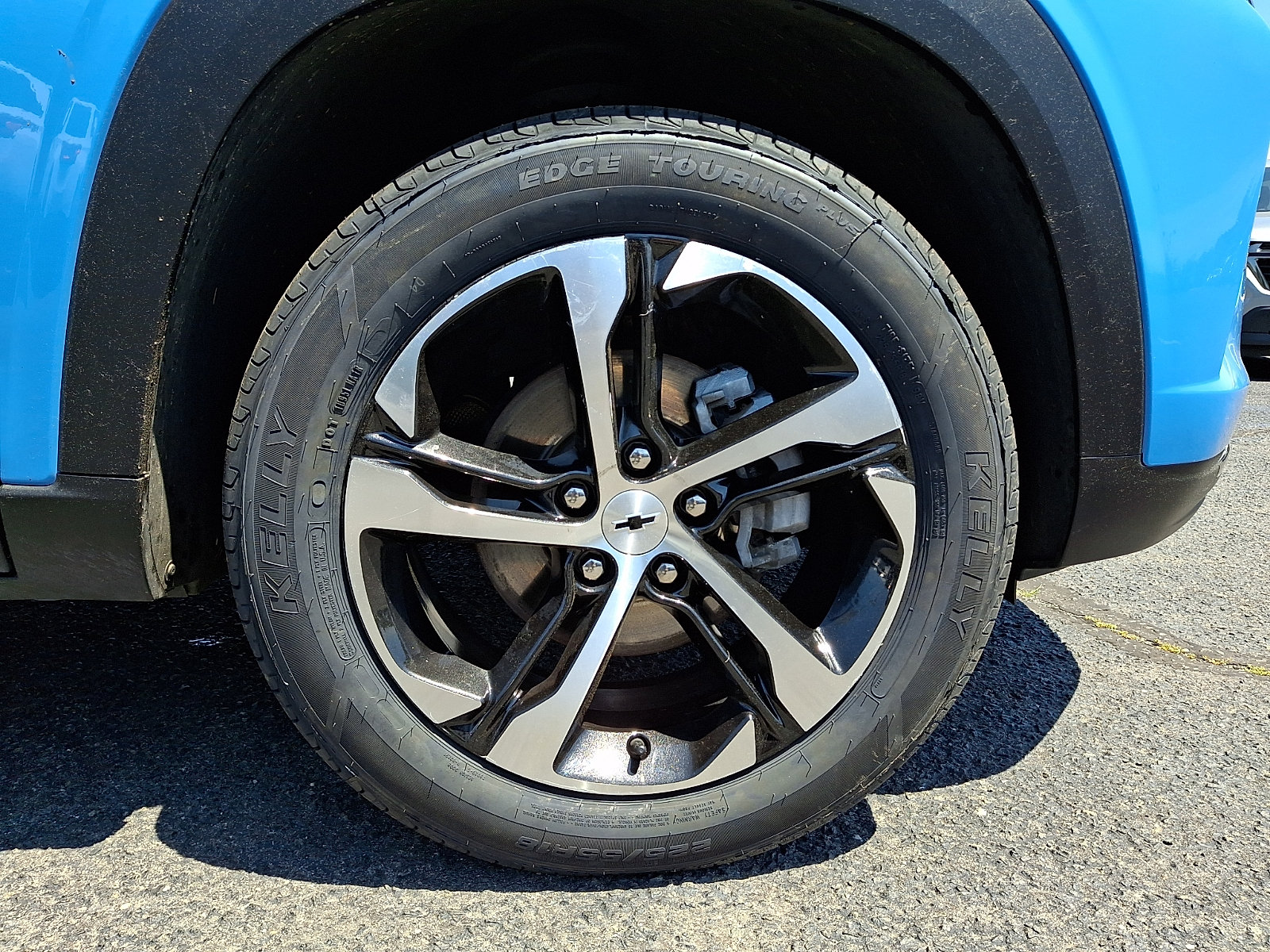 Certified 2024 Chevrolet Trax RS FWD image 9