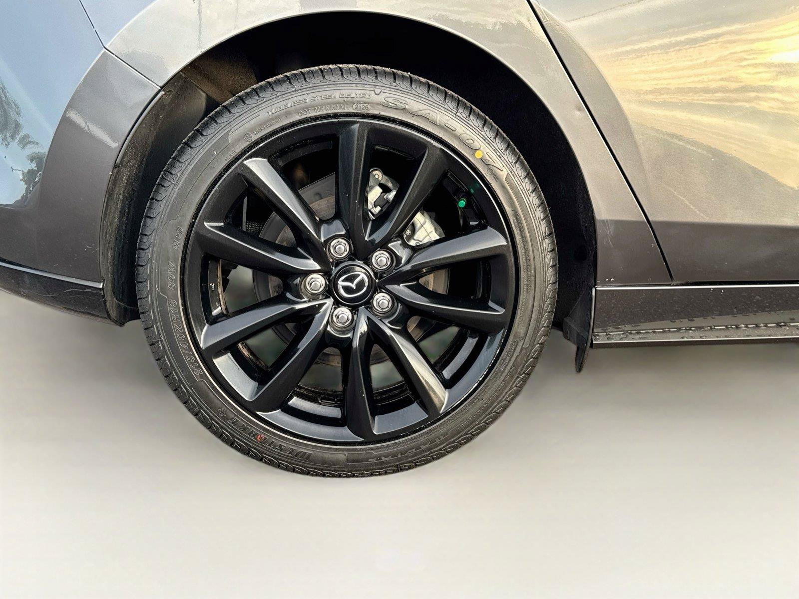 Used 2023 MAZDA MAZDA3 s AWD/4WD image 35