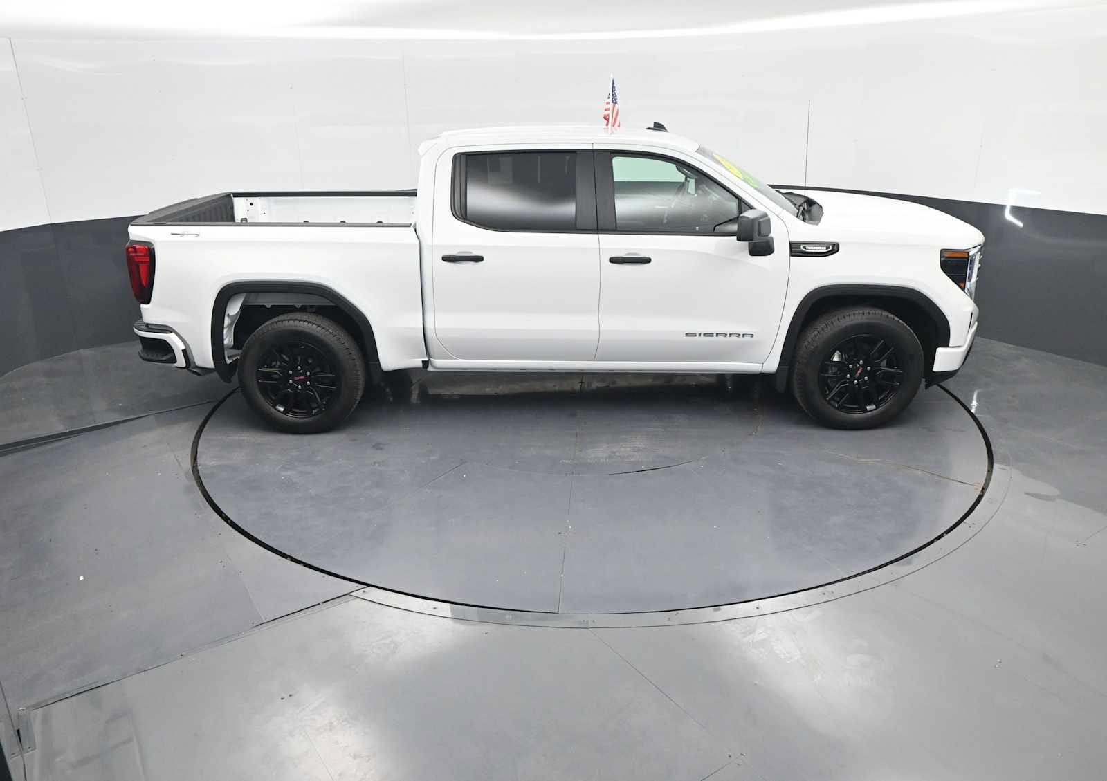 Used 2026 GMC Sierra 1500 Pro w/ Graphite Edition AWD/4WD image 33