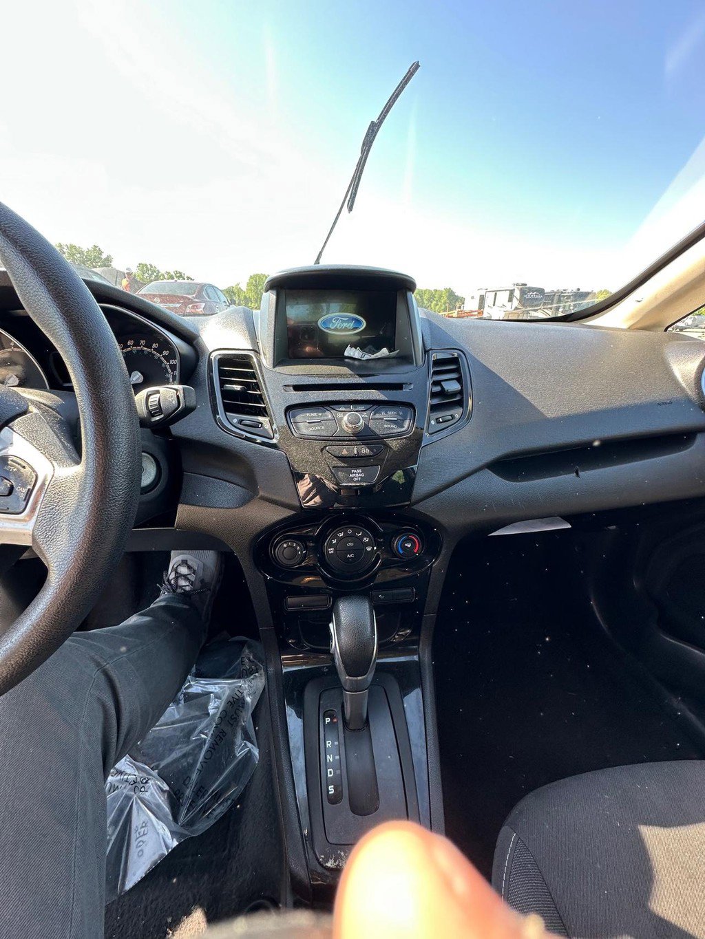 Used 2019 Ford Fiesta SE w/ Equipment Group 201A FWD image 11