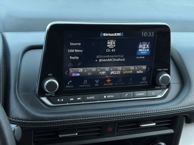 Used 2024 Nissan Rogue SV image 24