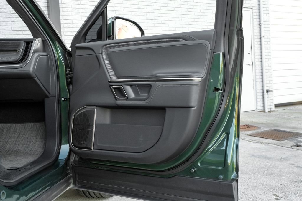 Used 2022 Rivian R1T Adventure image 43