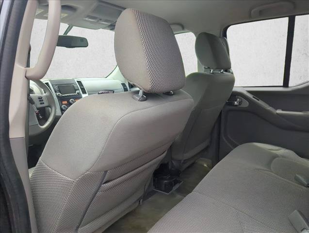 Used 2016 Nissan Frontier SV w/ SV Value Truck Package RWD image 19