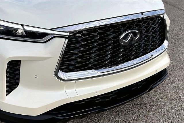 Used 2024 INFINITI QX60 Luxe w/ Cargo Package image 29
