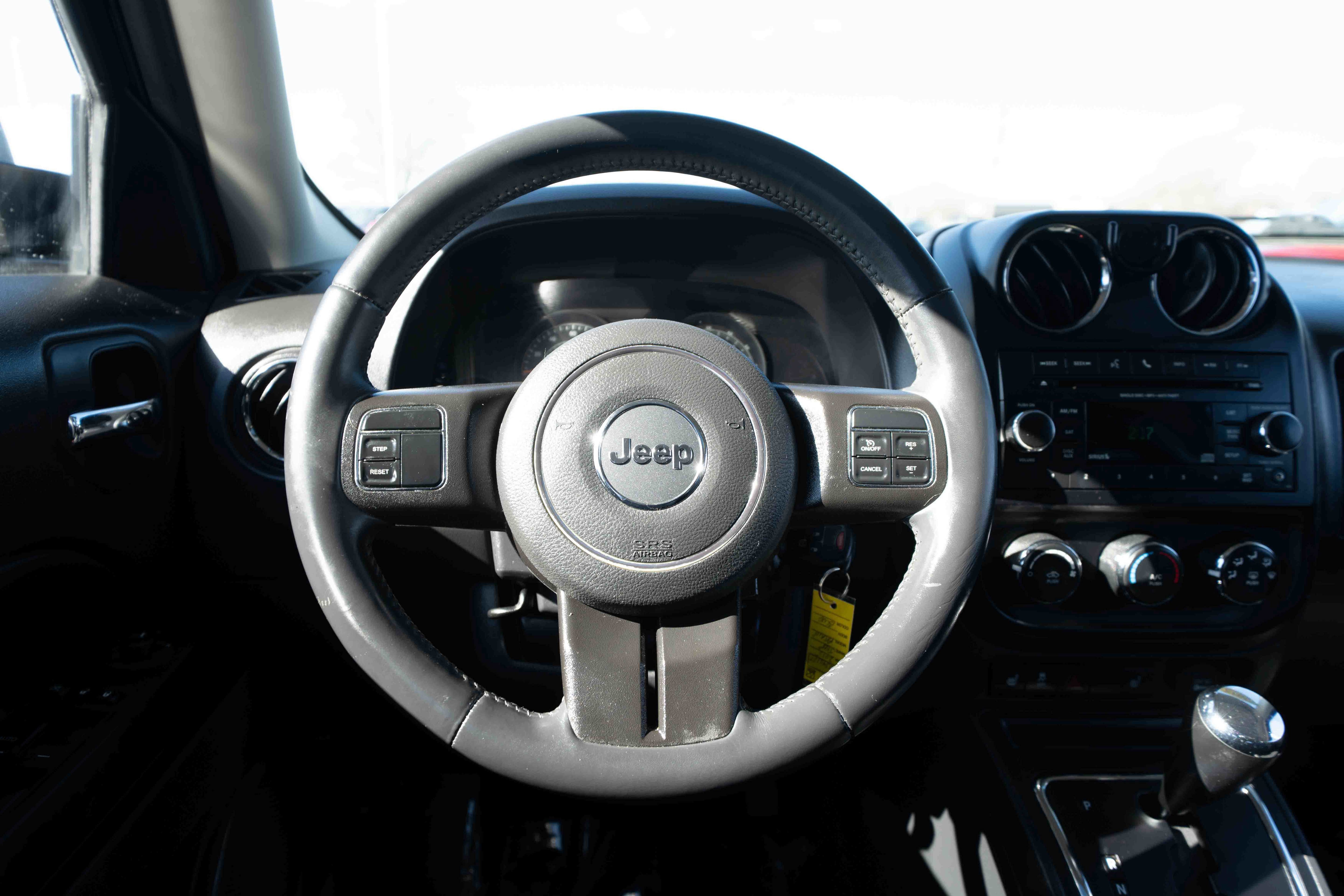 Used 2015 Jeep Patriot High Altitude image 21