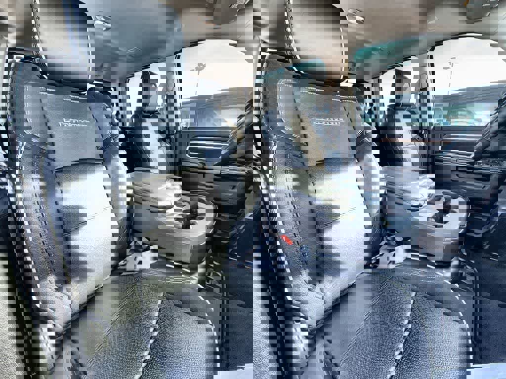 Used 2024 RAM 2500 Laramie image 13