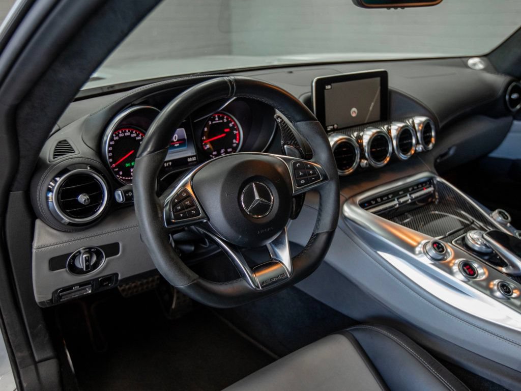Used 2016 Mercedes-Benz AMG GT S image 21