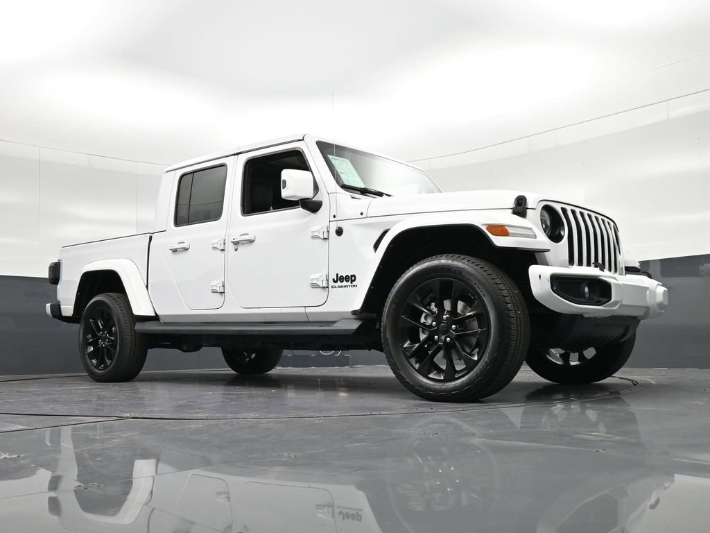 Used 2021 Jeep Gladiator Overland image 33