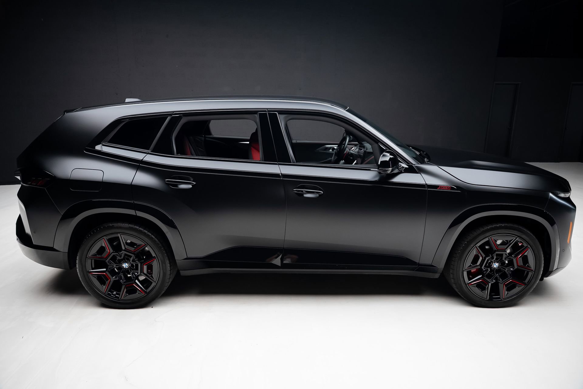 Used 2024 BMW XM Label Red image 37