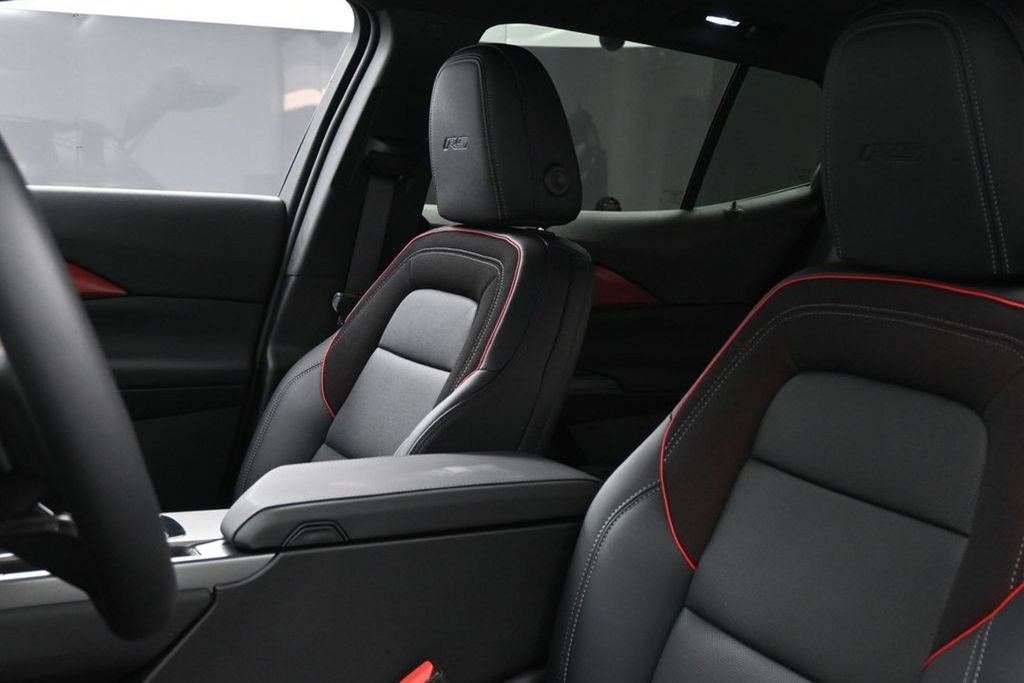 New 2026 Chevrolet Equinox EV RS w/ Convenience Package II FWD image 26