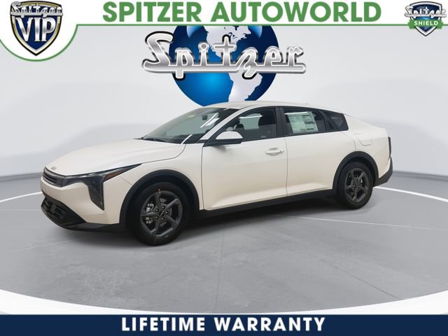 New 2026 Kia K4 LXS image 3