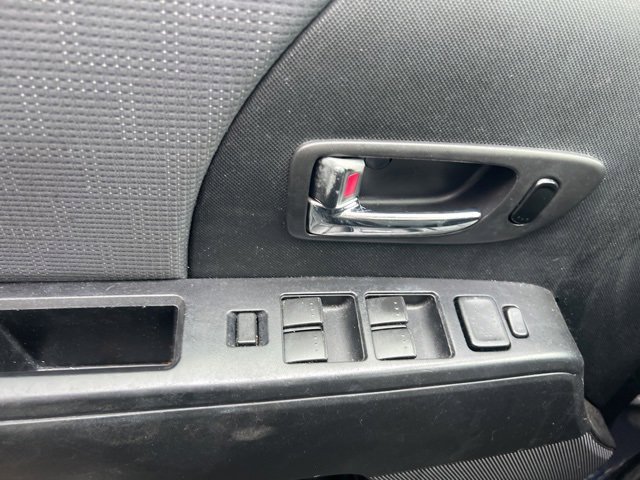 Used 2010 MAZDA MAZDA5 Sport image 7