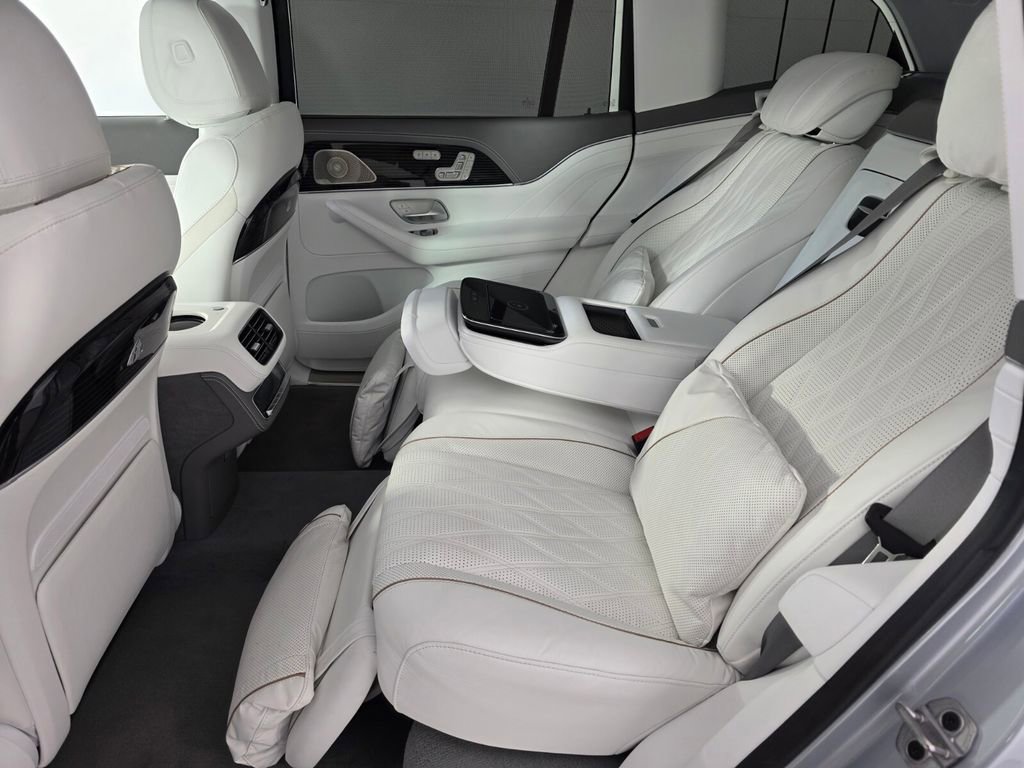 Certified 2024 Mercedes-Benz Maybach GLS 600 4MATIC image 14