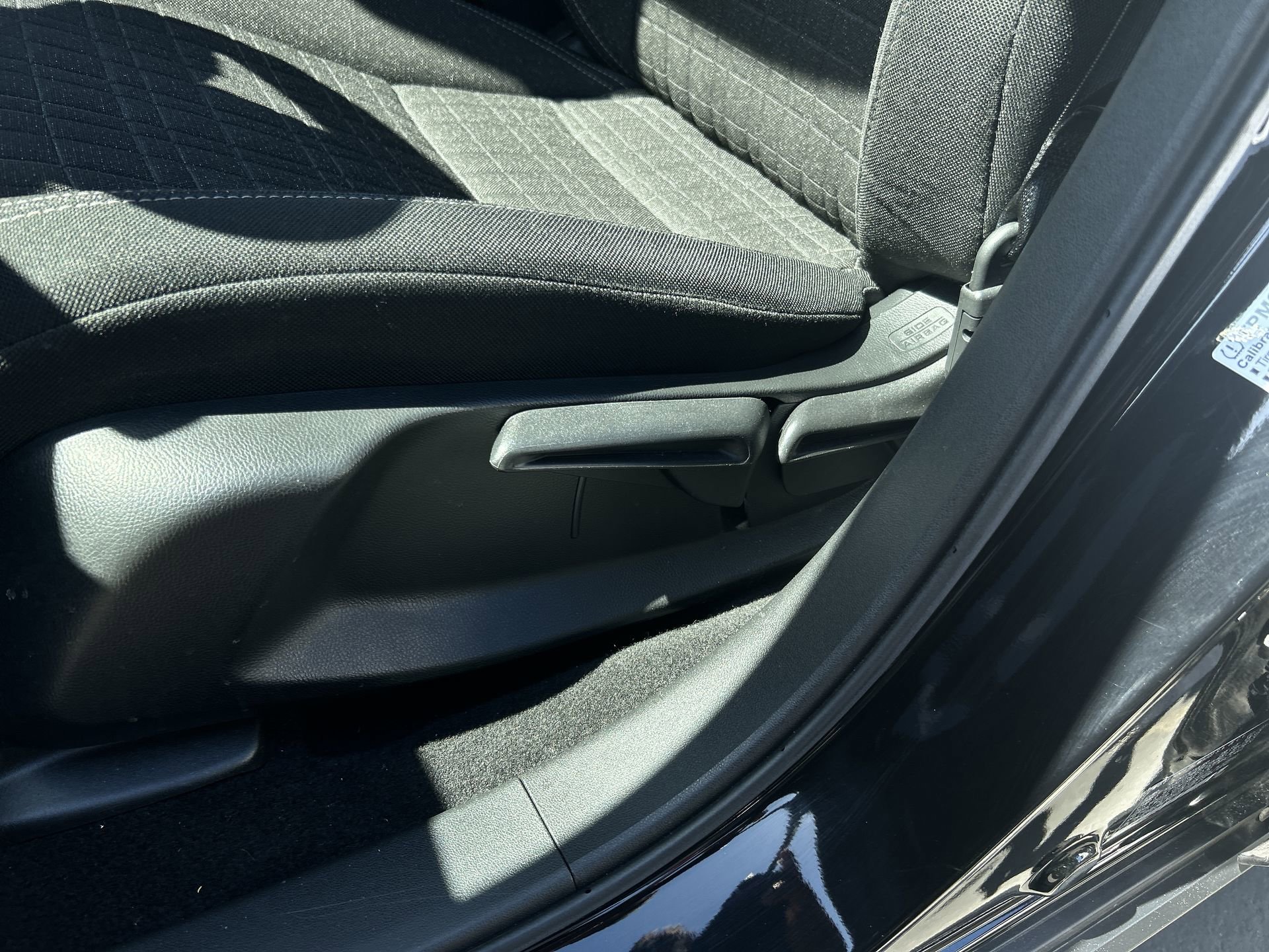 Certified 2023 Honda HR-V LX image 14