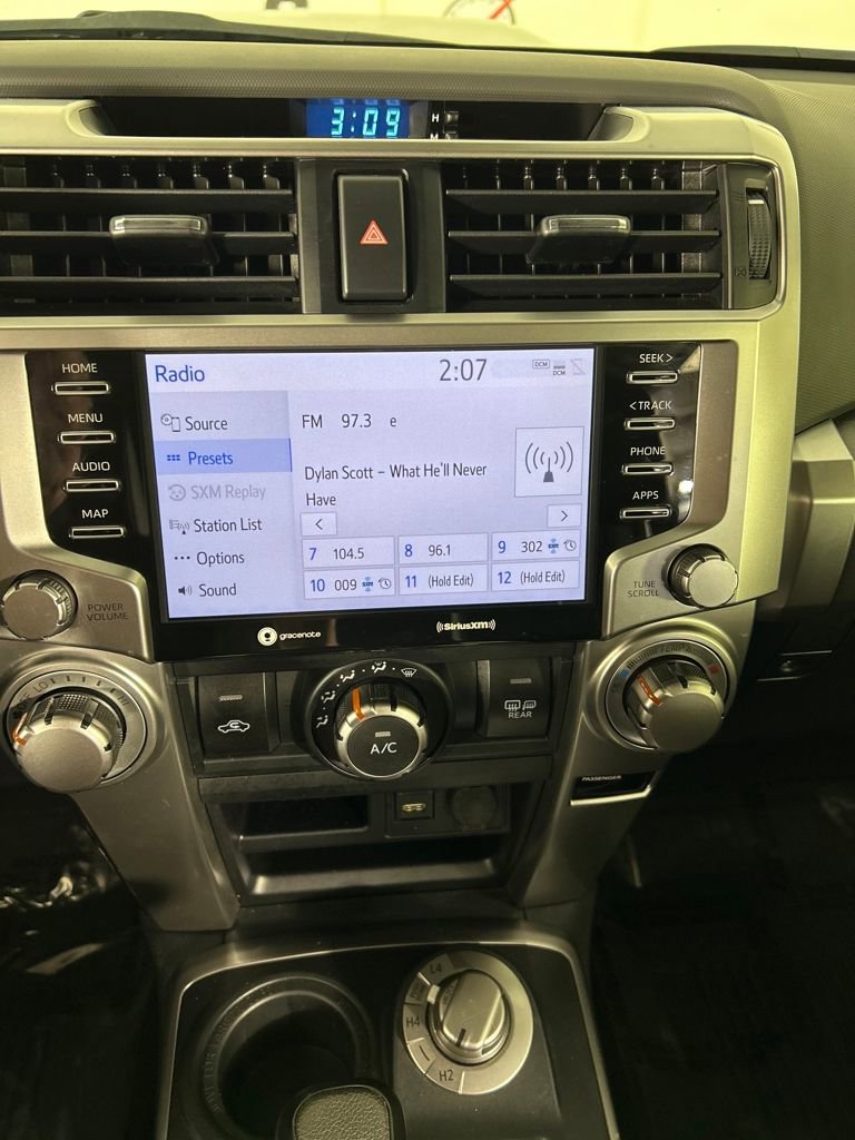 Used 2022 Toyota 4Runner TRD Sport image 14