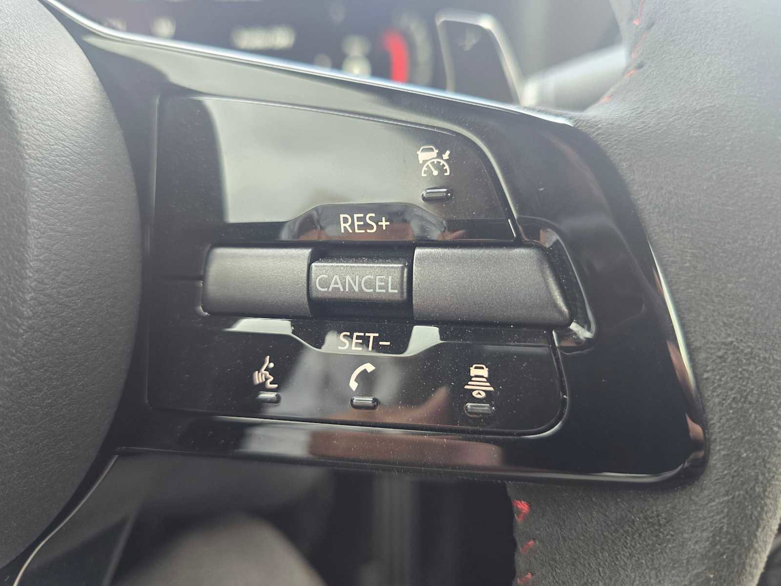 Used 2024 Nissan Z NISMO w/ Floor Mat Package image 27