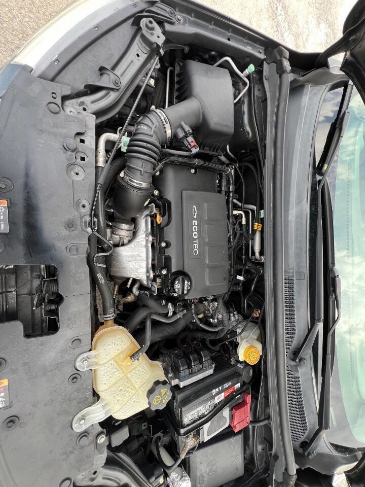 Used 2019 Chevrolet Sonic LS FWD image 17