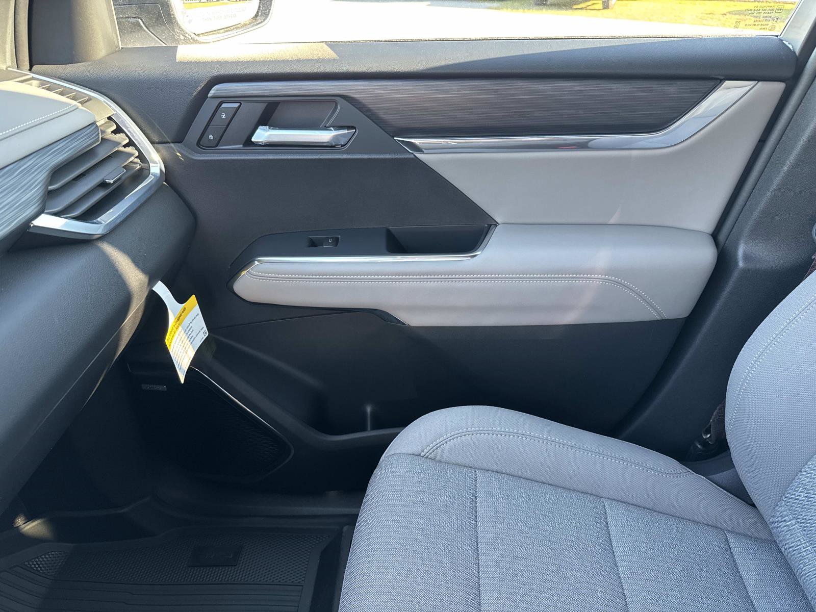 New 2026 GMC Acadia Elevation w/ LPO, Floor Liner Package image 26