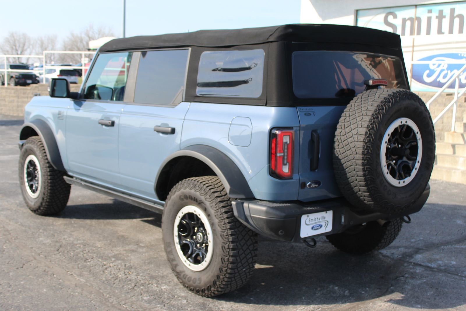 Used 2023 Ford Bronco Badlands image 5
