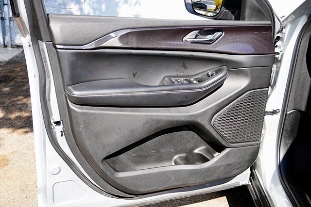 Used 2023 Jeep Grand Cherokee L Laredo RWD image 23