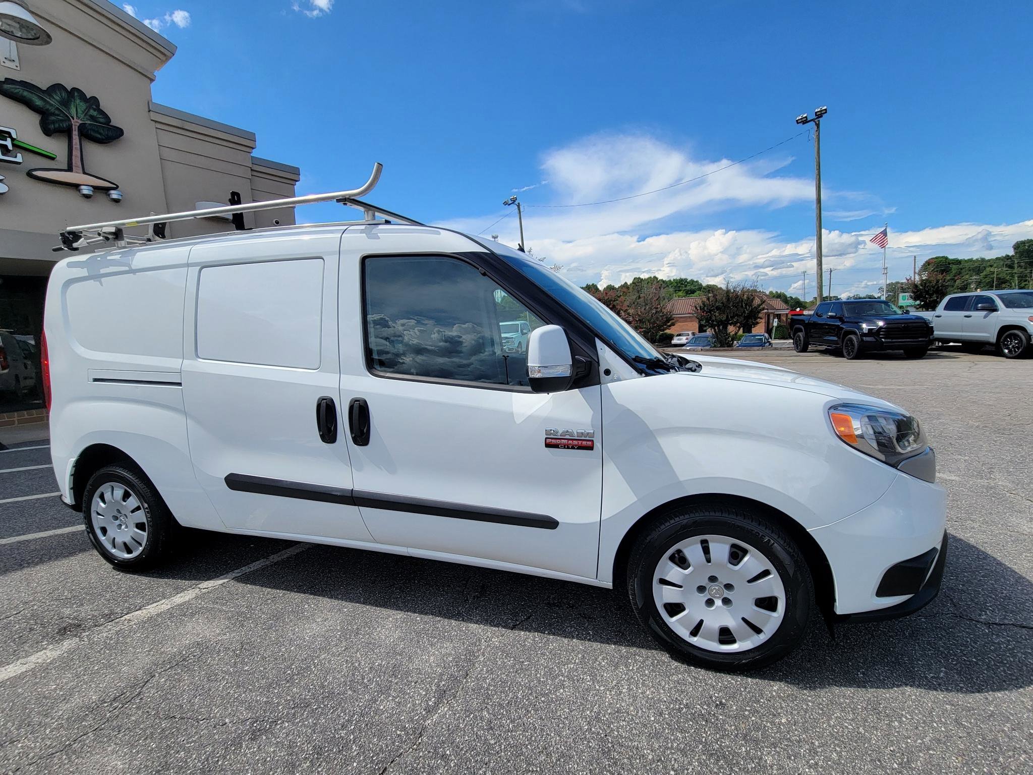 Used 2019 RAM ProMaster City Tradesman SLT FWD image 14