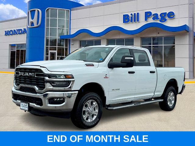 Used 2025 RAM 2500 Big Horn AWD/4WD image 2