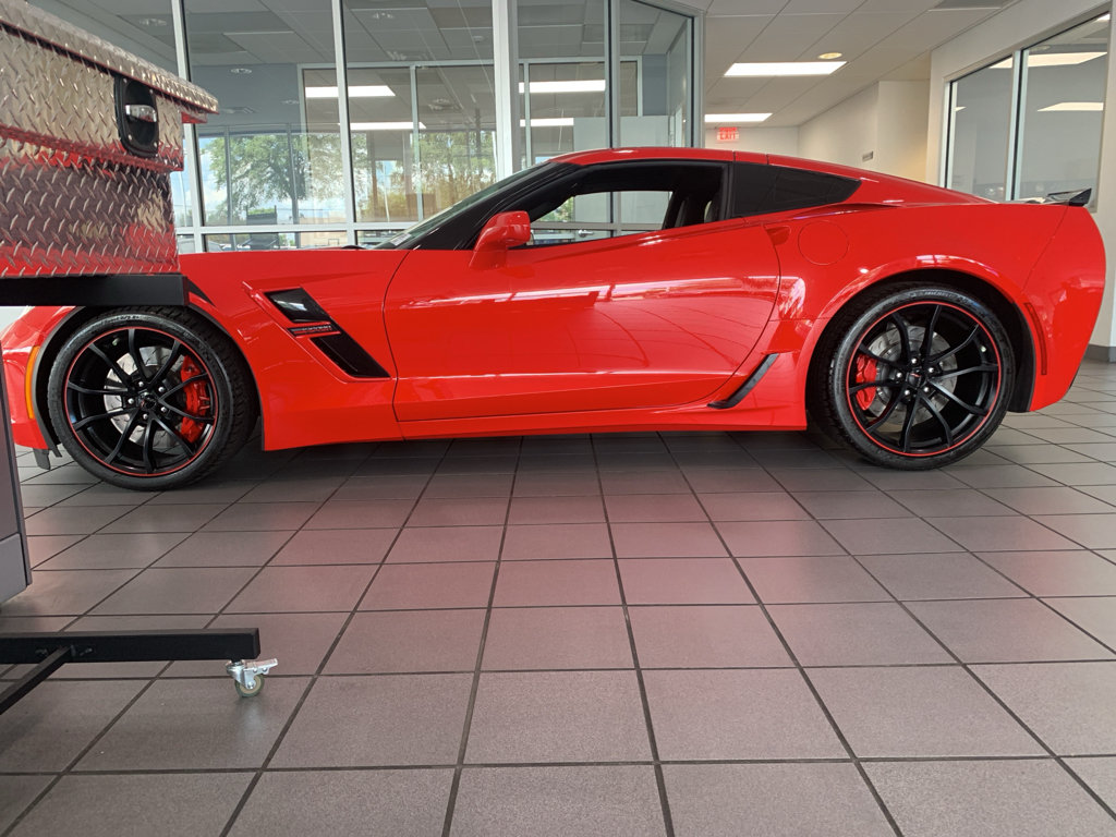 Used 2019 Chevrolet Corvette Grand Sport RWD image 5