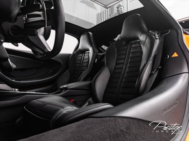 Used 2025 McLaren GTS RWD image 28