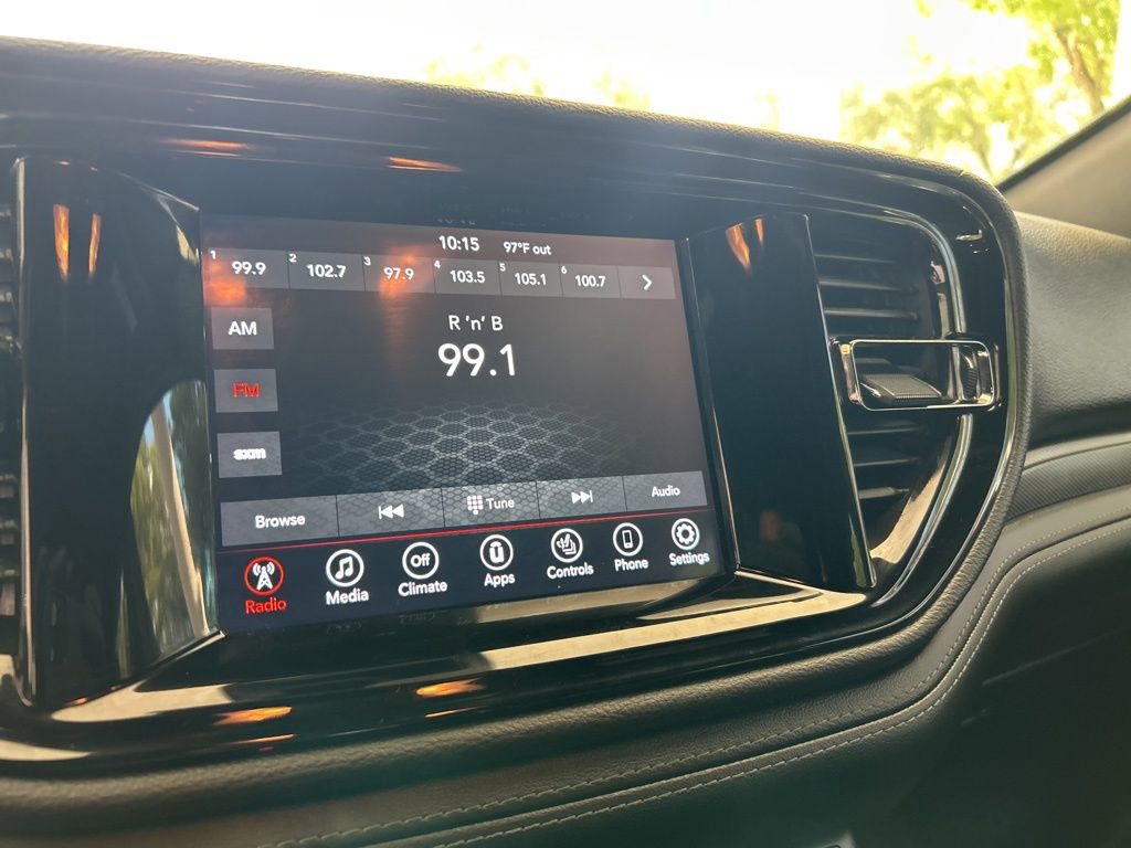 Used 2022 Dodge Durango GT image 7