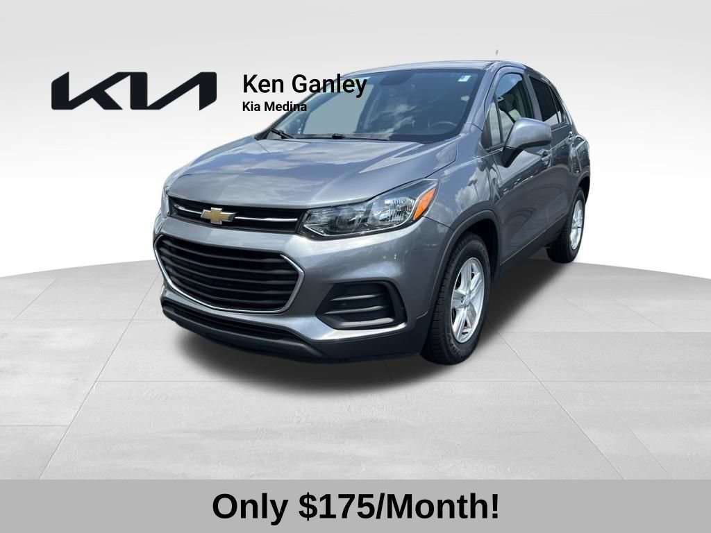 Used 2020 Chevrolet Trax LS w/ Tint and Cruise Package FWD image 1