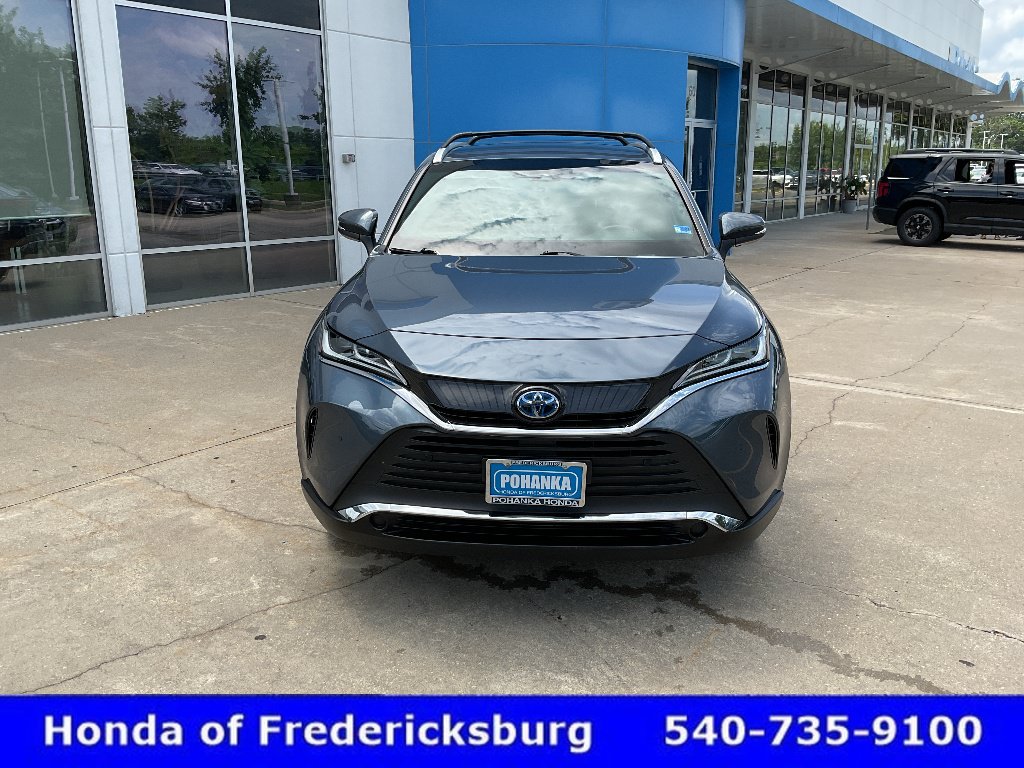 Used 2022 Toyota Venza XLE AWD/4WD image 9