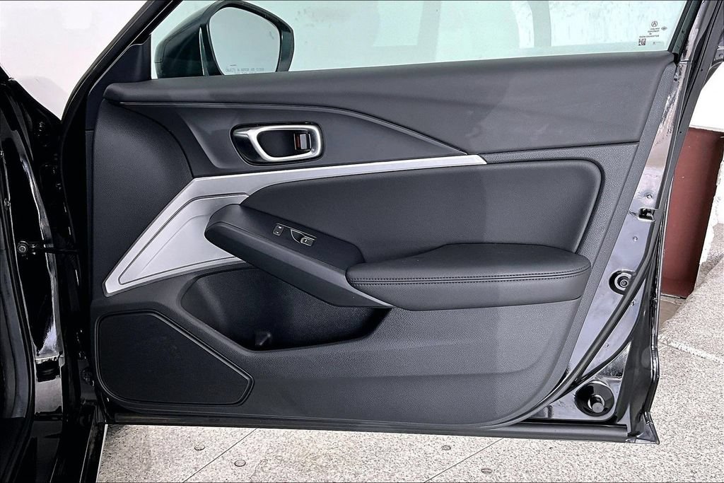 Certified 2025 Acura Integra FWD image 23