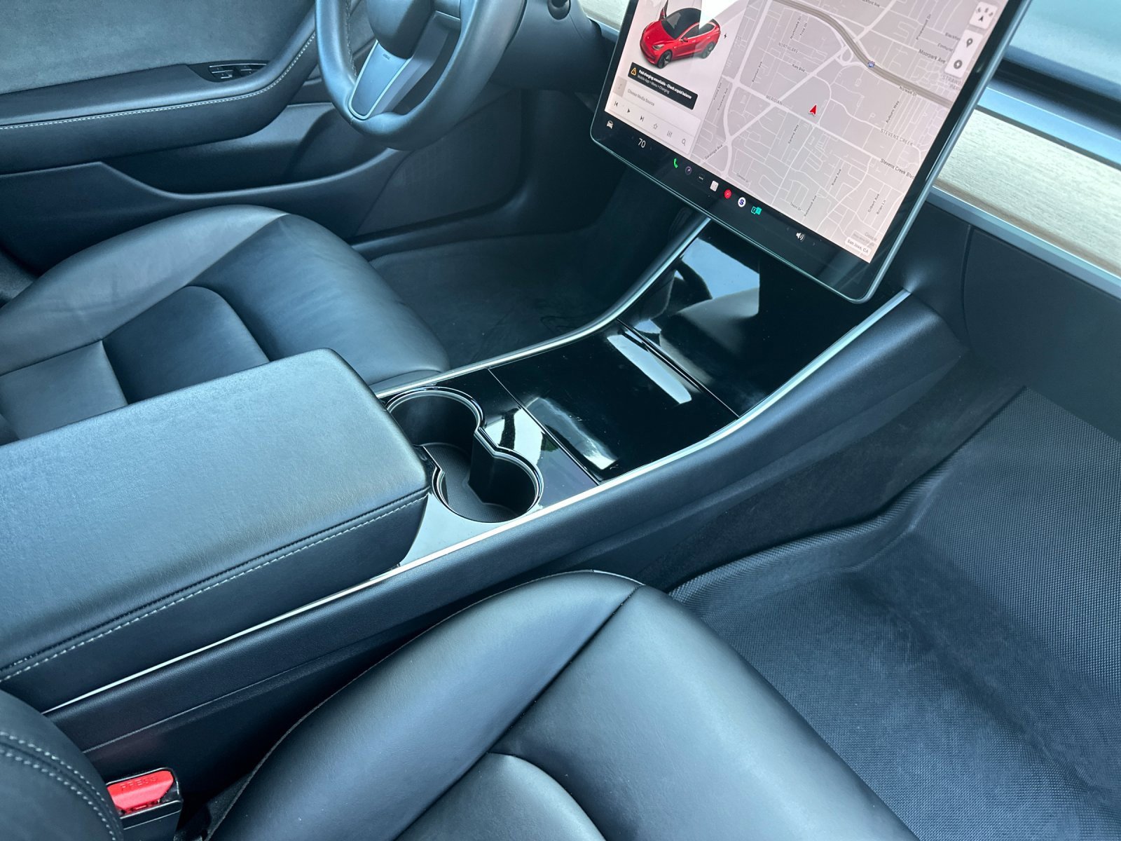 Used 2018 Tesla Model 3 Mid Range image 15