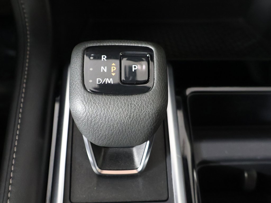 Used 2024 Nissan Pathfinder SV image 49