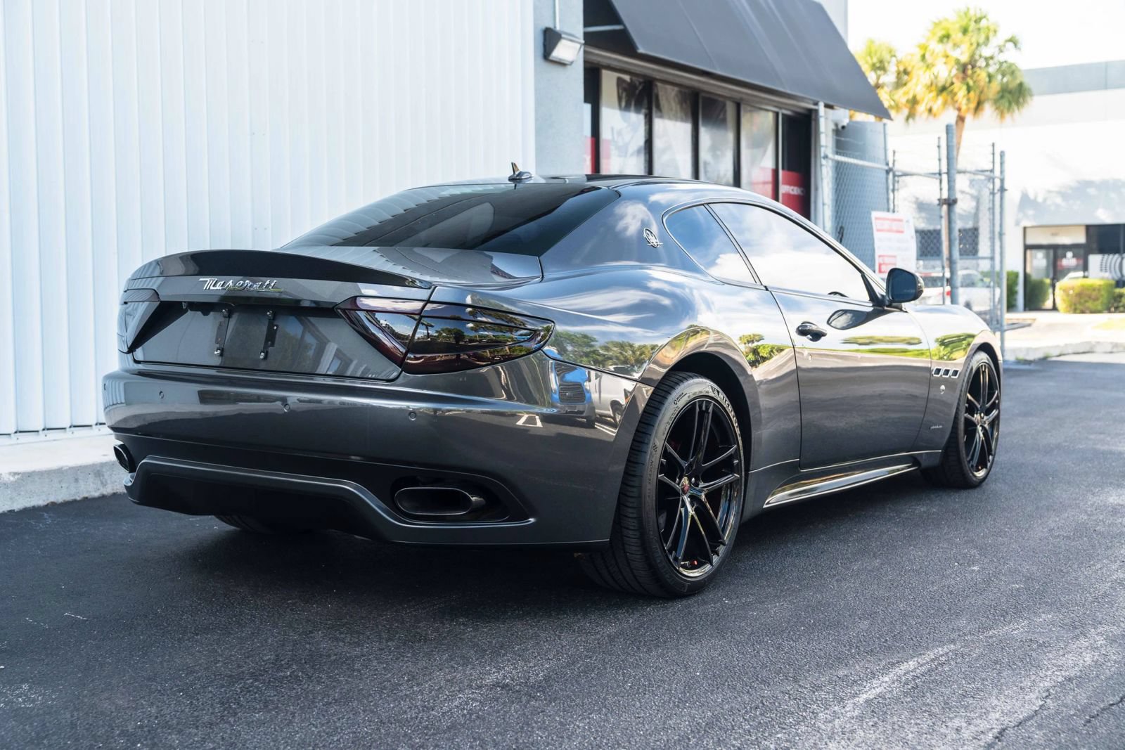 Used 2017 Maserati GranTurismo Sport RWD image 6
