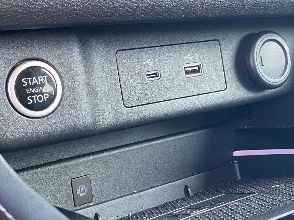 Used 2021 Nissan Rogue Platinum image 16