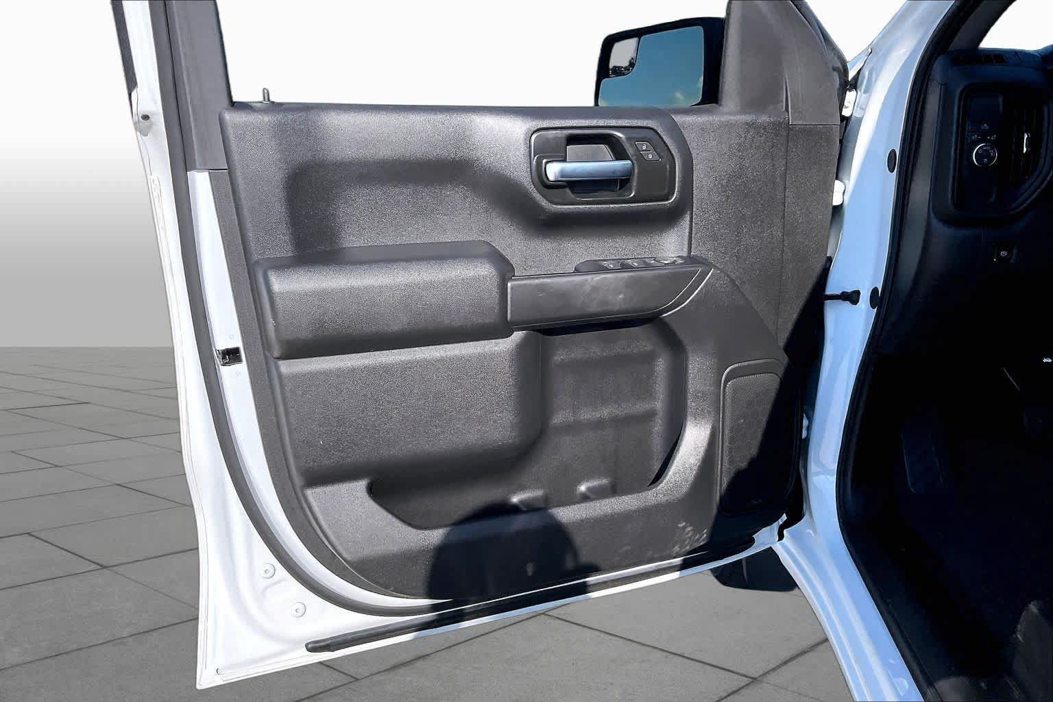 Certified 2025 Chevrolet Silverado 1500 Custom RWD image 21