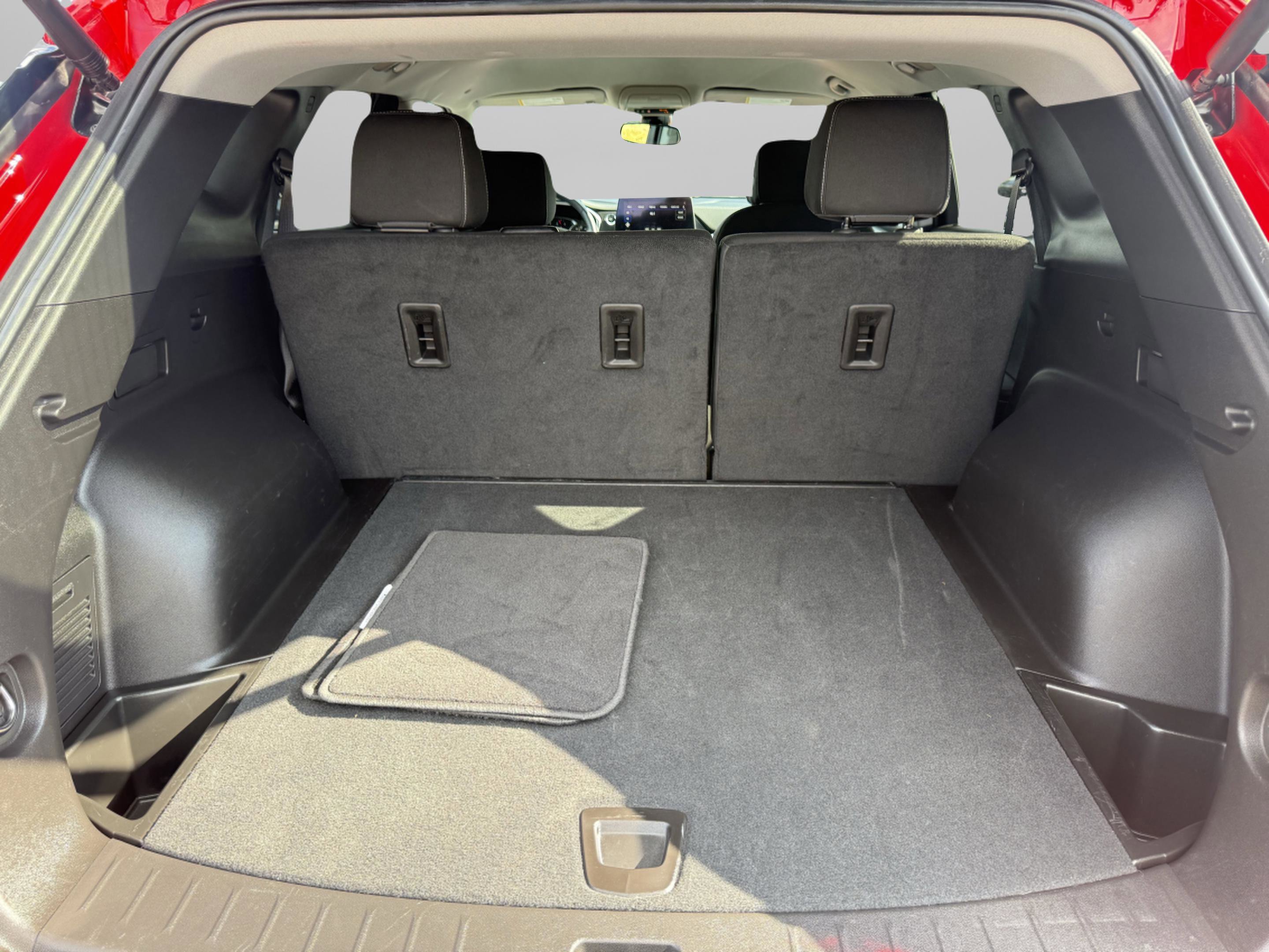 Used 2024 Chevrolet Blazer LT w/ Convenience Package image 32