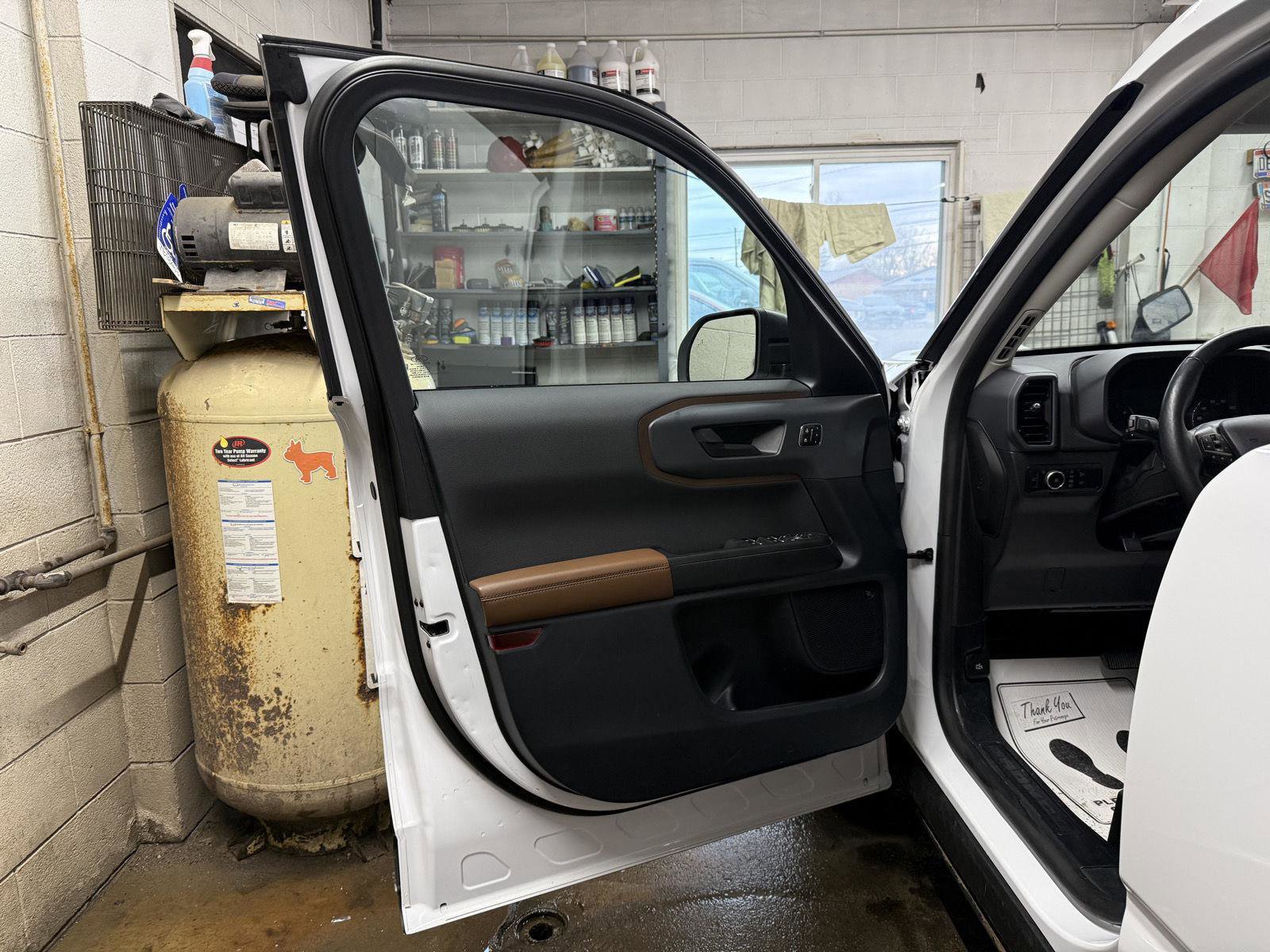 Used 2023 Ford Bronco Sport Outer Banks w/ Tech Package image 12