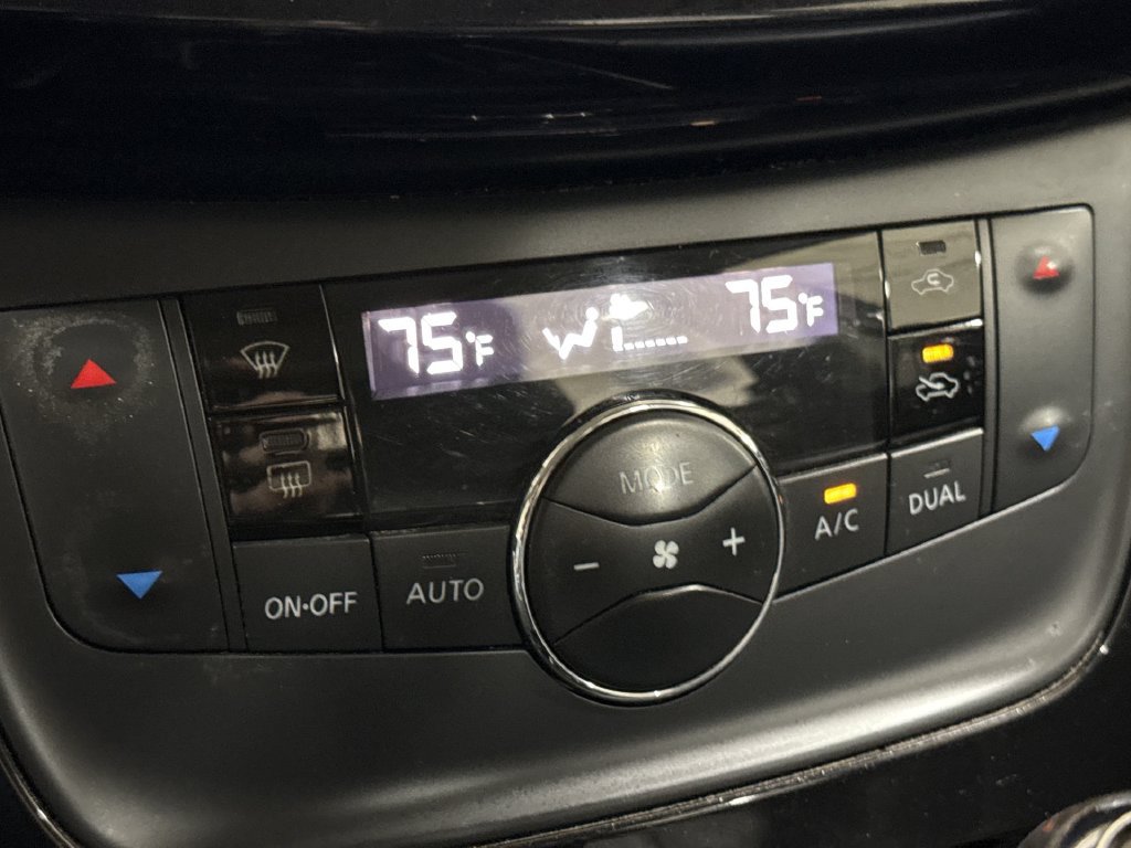 Used 2018 Nissan Sentra SL FWD image 17