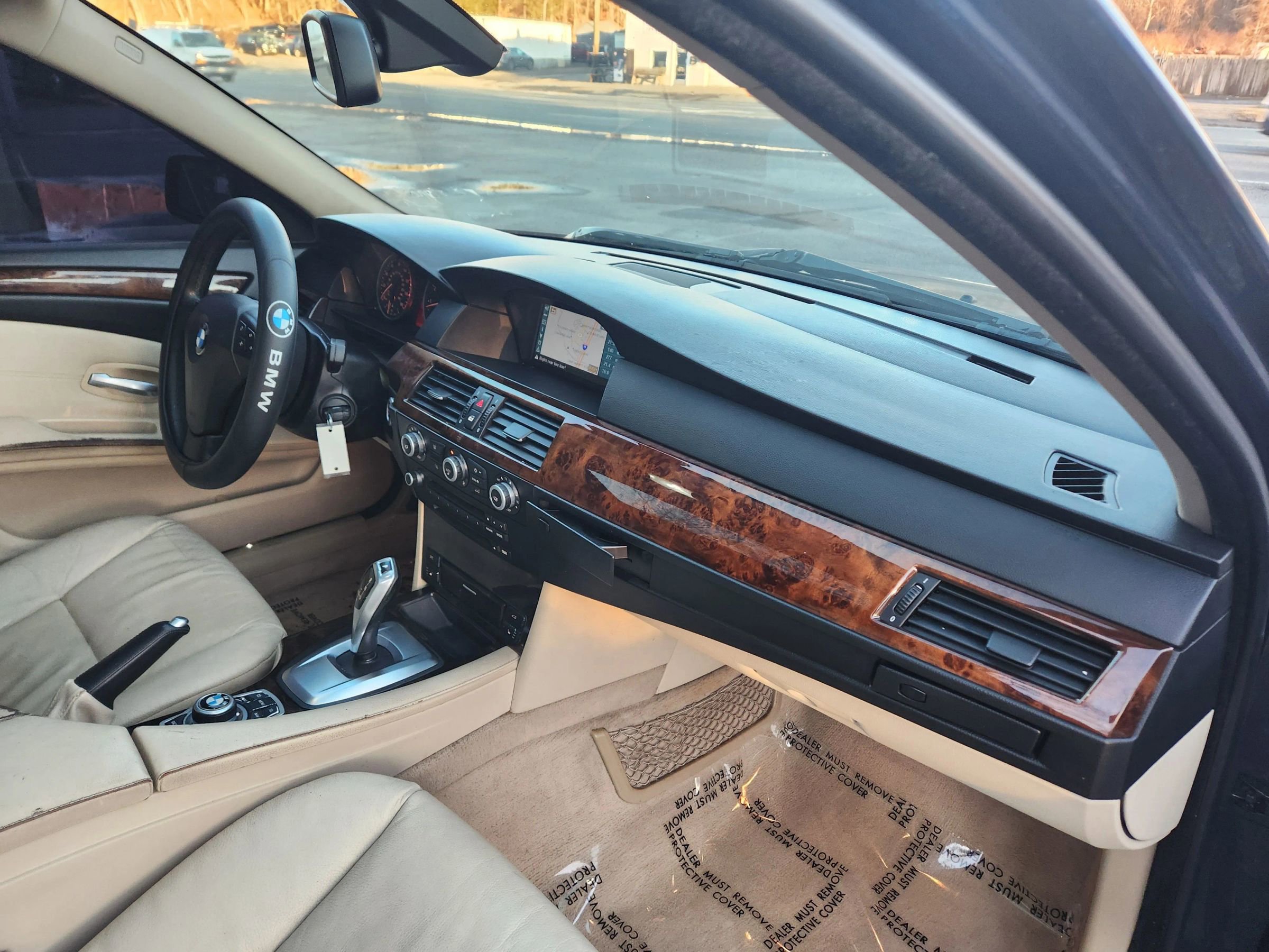 Used 2009 BMW 528i xDrive Sedan image 18