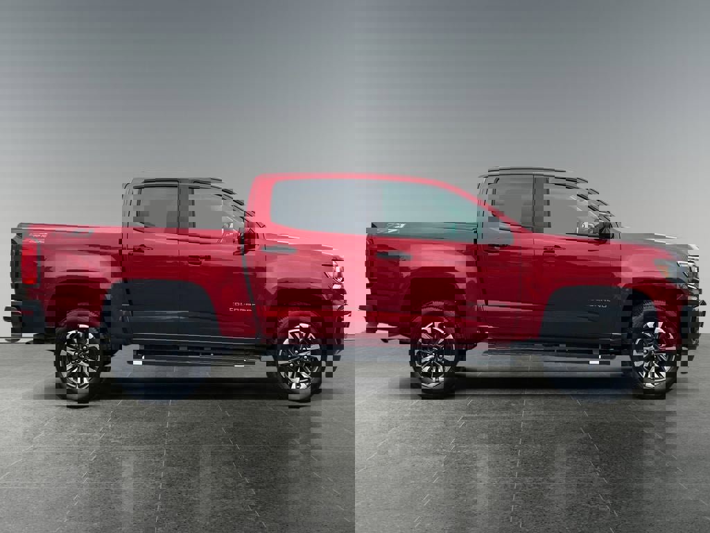 Used 2021 Chevrolet Colorado Z71 w/ Safety Package image 8