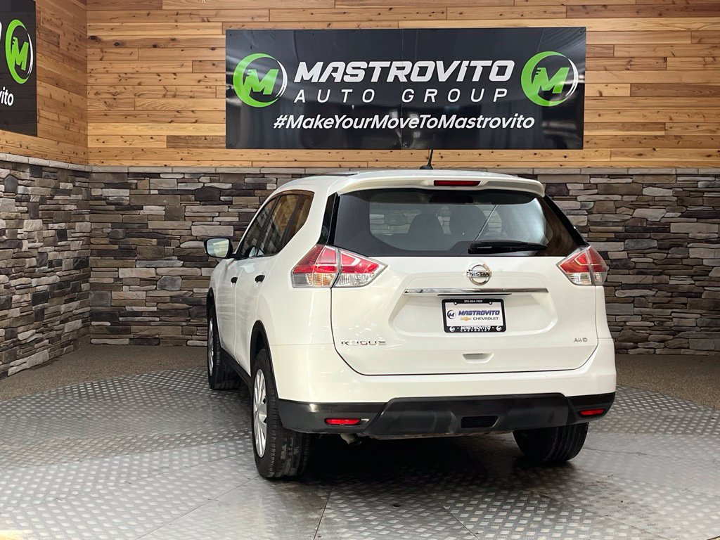 Used 2016 Nissan Rogue S AWD/4WD image 32