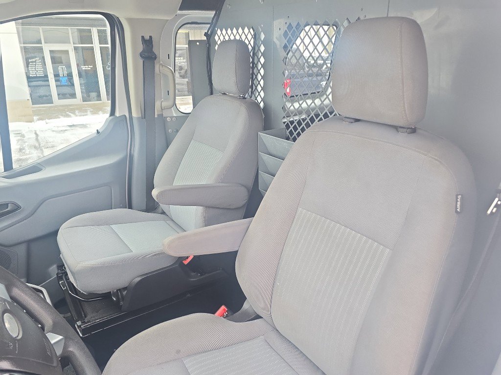 Used 2017 Ford Transit 250 130 Low Roof image 22